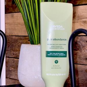 AVEDA Volumizing Clay Conditioner 16.9 fl Oz